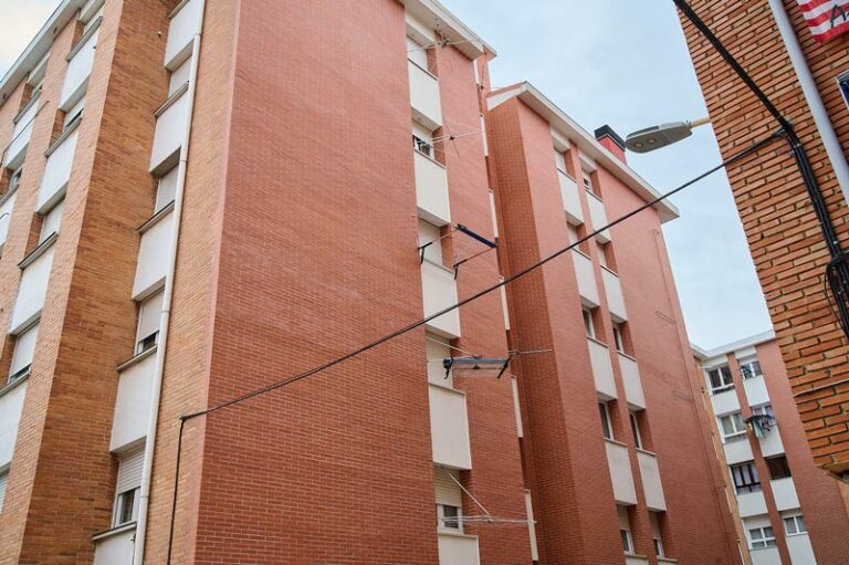 Rehabilitación de fachada Antonio Trueba, Muskiz