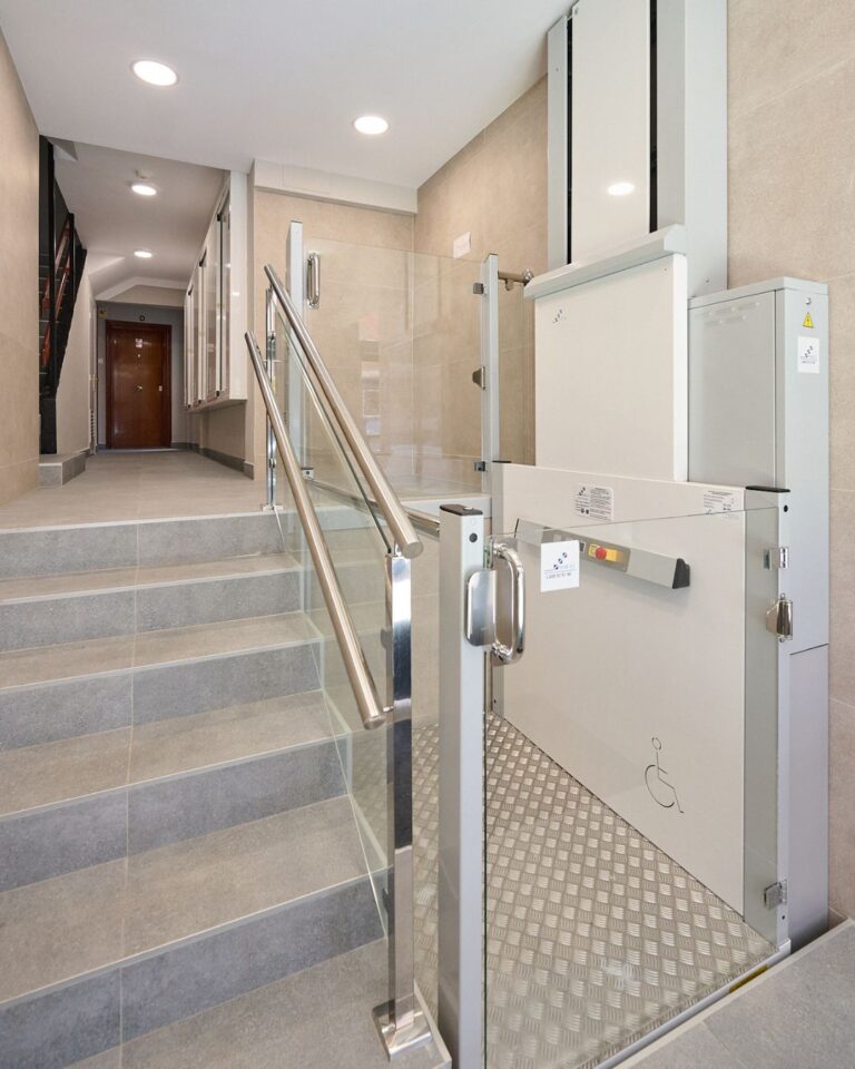 Reforma de portal con accesibilidad en Portugalete